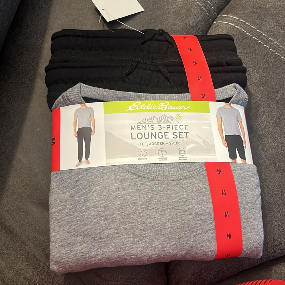 NWT- Eddie Bauer 3 piece Lounge Set